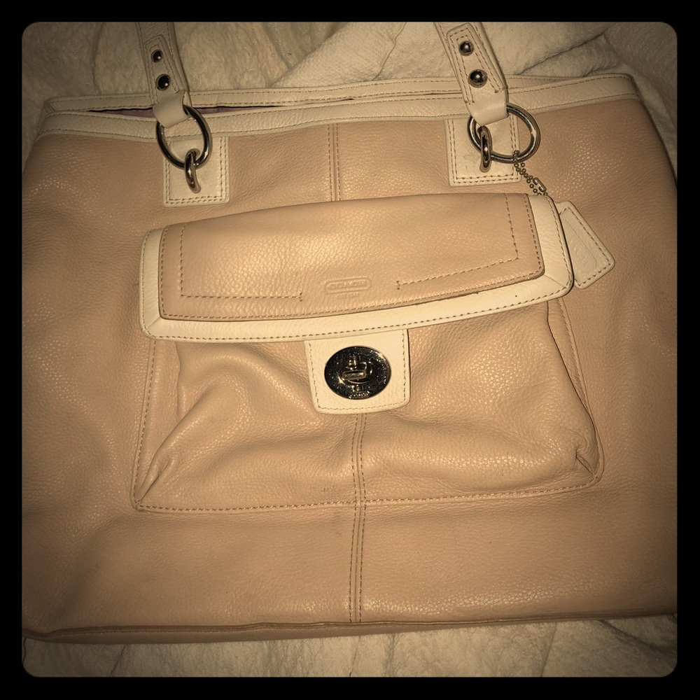 Large Leather Coach shoulder bag